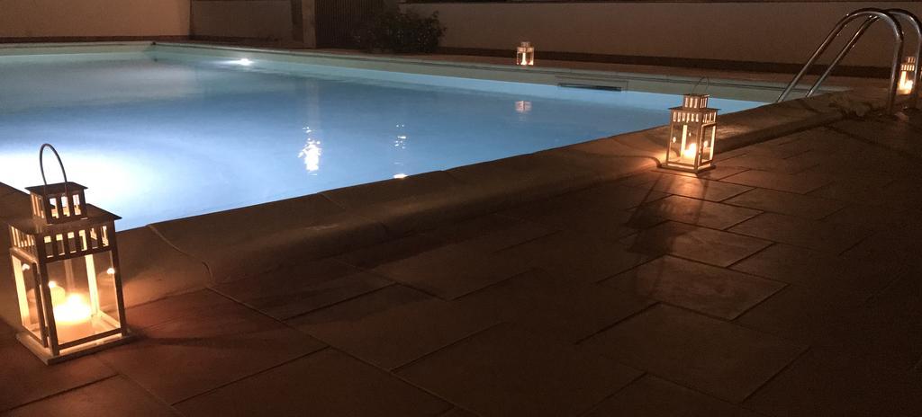 Locanda Rurale Santa Marta 阿沃拉 外观 照片